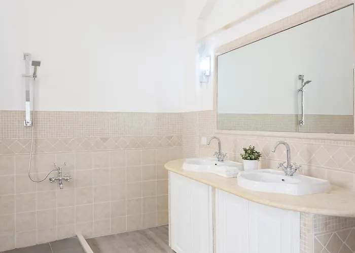 Palazzo Mediterraneo